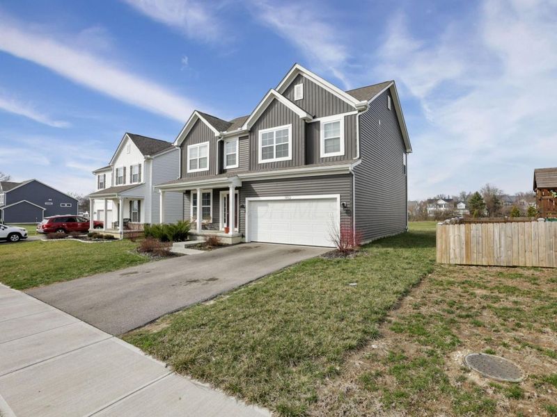 7852 Oldham Drive, Reynoldsburg, OH 43068 Photo 2