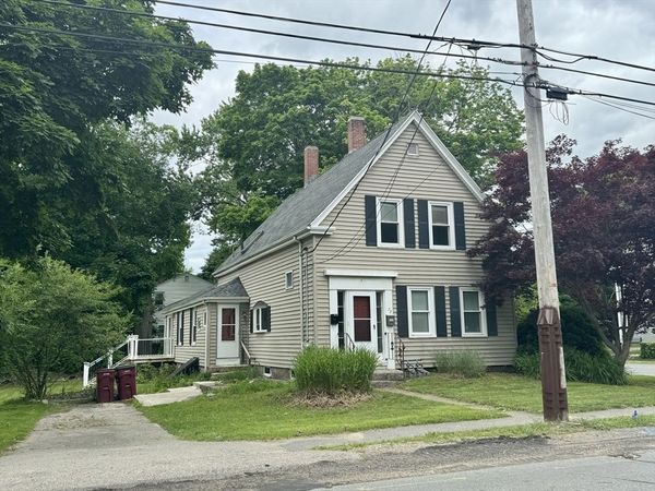 72 Oak Street, Unit 2, Middleboro, MA 02346