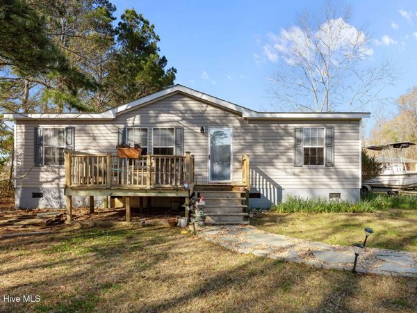 107 Southwest Drive, Newport, NC 28570