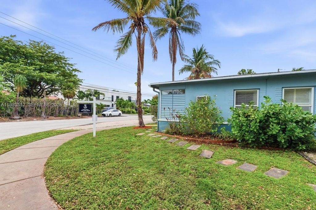 412 NE 14th Ave , Fort Lauderdale, FL 33301 Photo