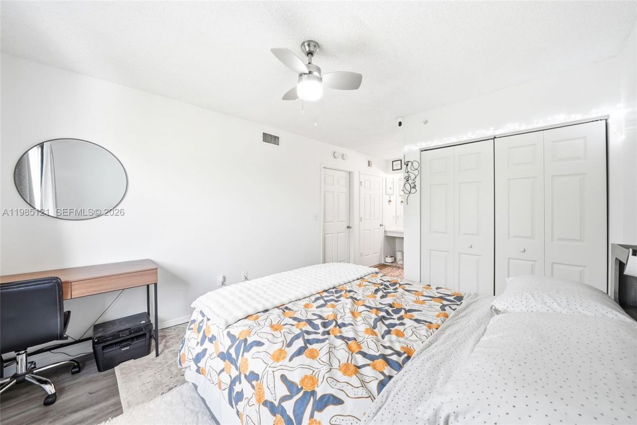 2600 S University Dr , Unit 303, Davie, FL 33328 Photo