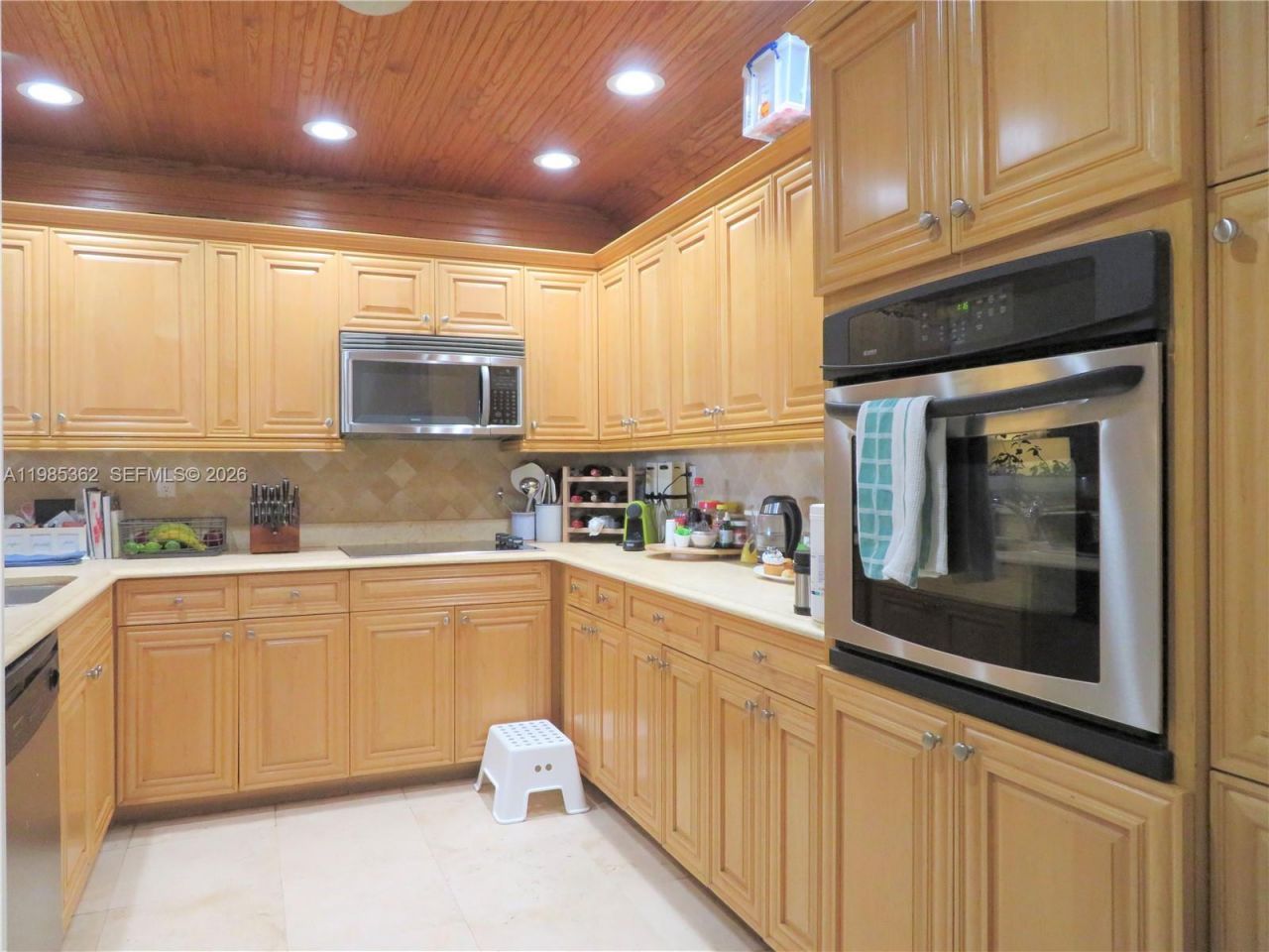 201 Crandon Blvd, Unit 1226, Key Biscayne, FL 33149 Photo