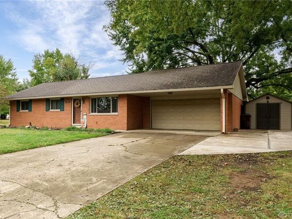 120 Windmere Drive, Troy, OH 45373