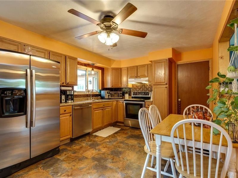 120 Windmere Drive, Troy, OH 45373 Photo 17