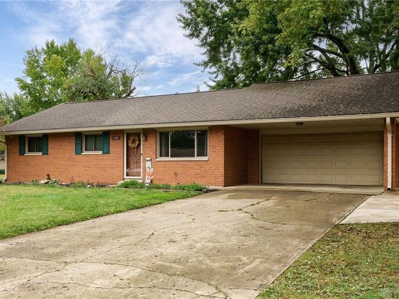 120 Windmere Drive, Troy, OH 45373 Photo 4