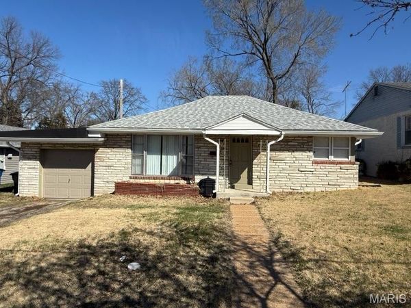 7739 W Bruno Avenue, Richmond Heights, MO 63117