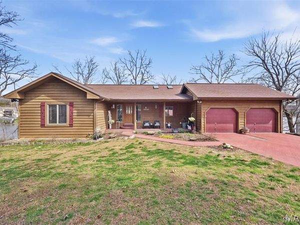 10112 Lake Ridge Court, Hillsboro, MO 63050