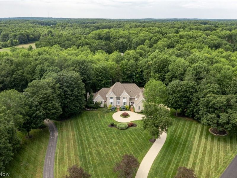 16770 Staffordshire Court, Chagrin Falls, OH 44023 Photo 49