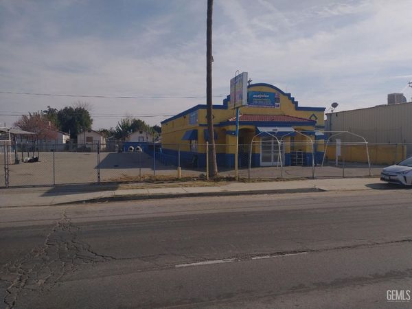 10009 Main Street, Lamont, CA 93241