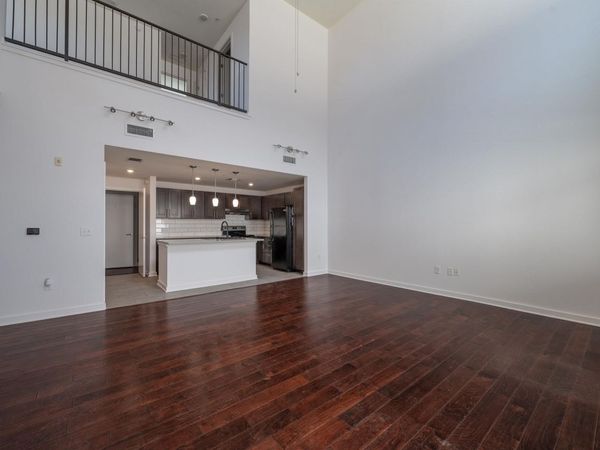 6700 Menchaca Rd #24 RD, Unit 20, Austin, TX 78745