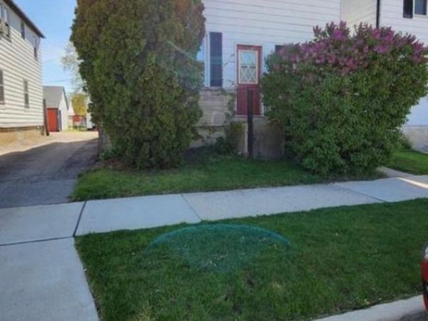 7547 22nd AVENUE, Kenosha, WI 53143