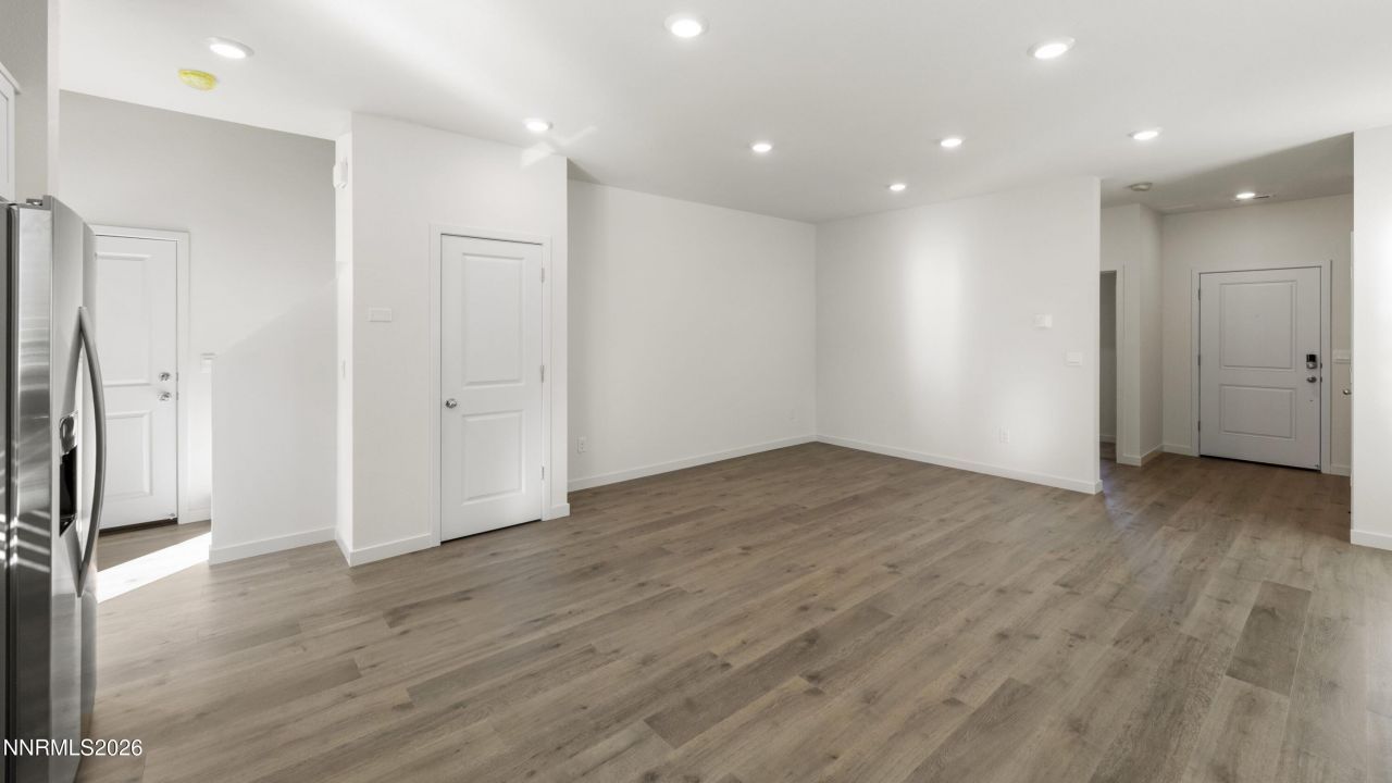 8394 Vermilion Drive, Reno, NV 89506 Photo