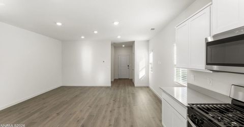 8394 Vermilion Drive, Reno, NV 89506 Photo