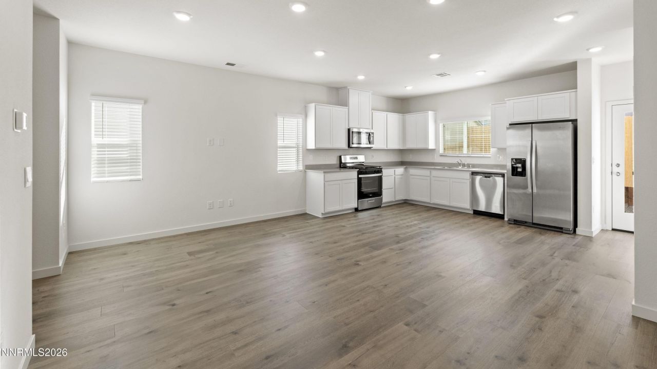 8394 Vermilion Drive, Reno, NV 89506 Photo