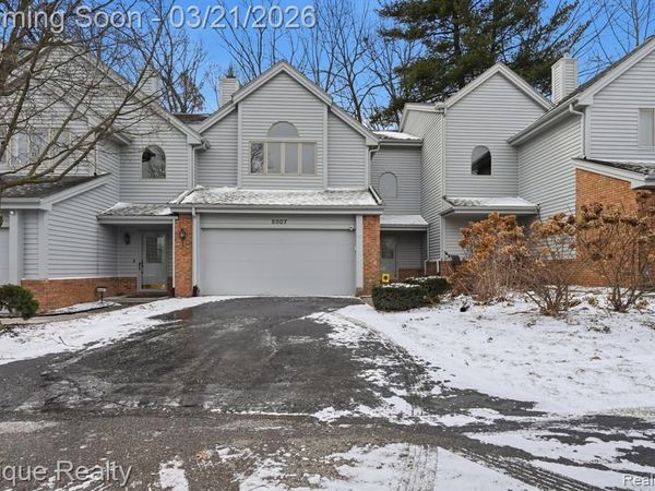 6607 Ridgeview Drive, Independence Twp, MI 48346