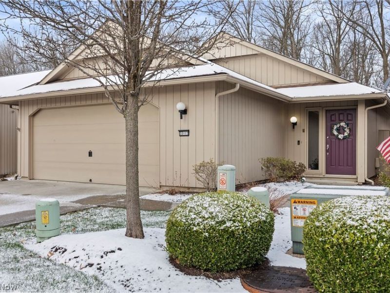 33112 Cedar Branch Circle, North Ridgeville, OH 44039 Photo 2