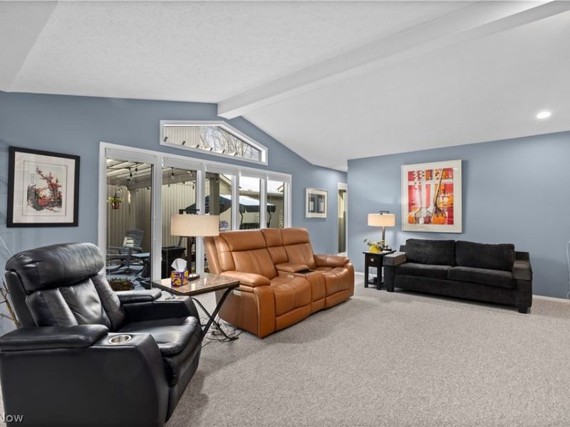 33112 Cedar Branch Circle, North Ridgeville, OH 44039 Photo 9