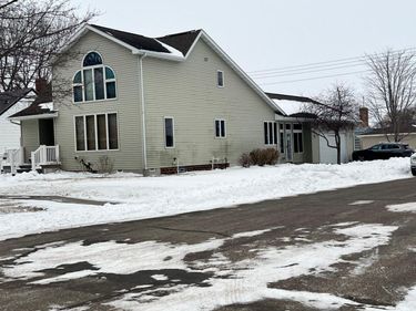 621 7th Avenue, Madison, MN 56256