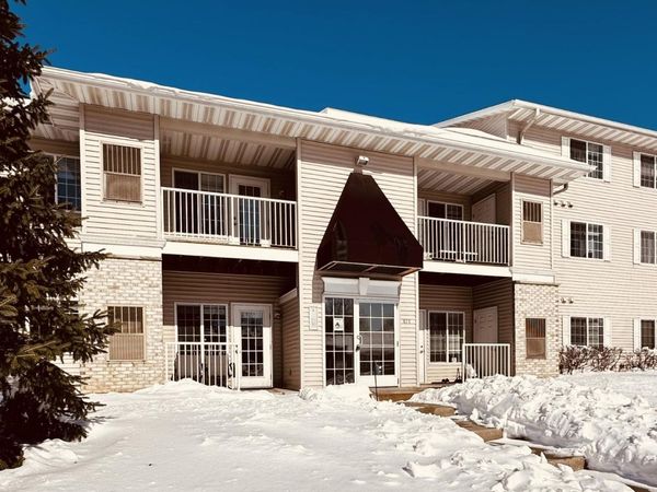 871 37th Avenue NW, Unit C, Rochester, MN 55901