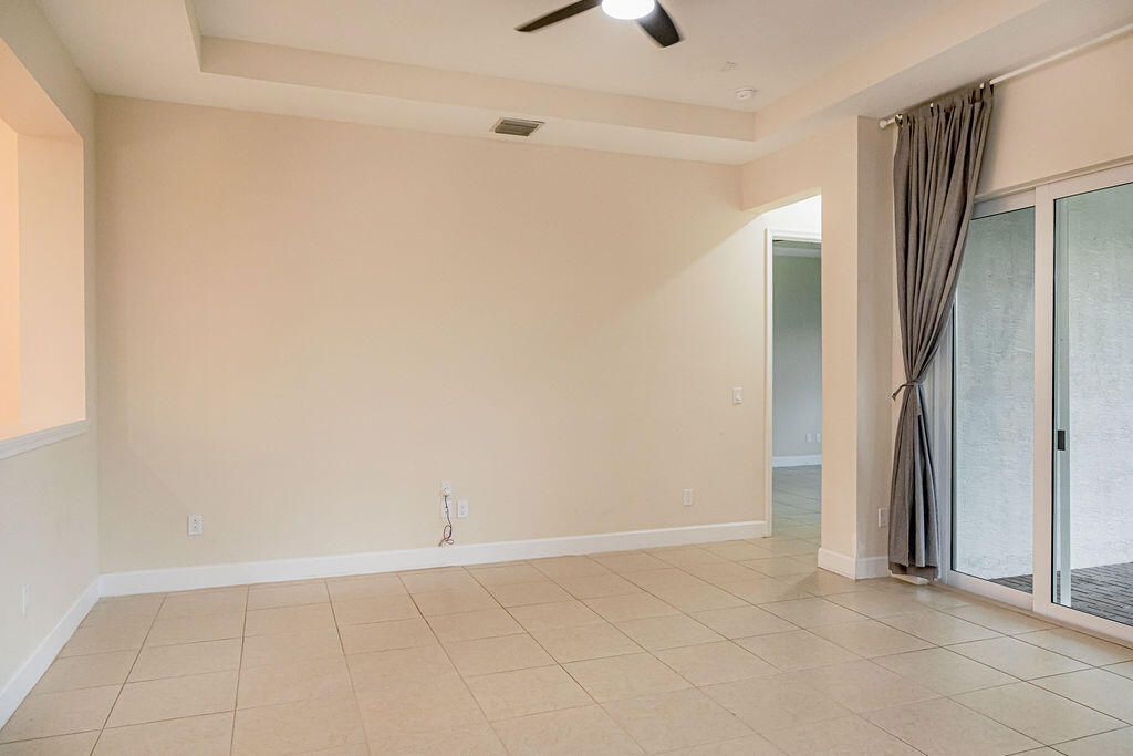 15323 Goldfinch Circle, Westlake, FL 33470 Photo