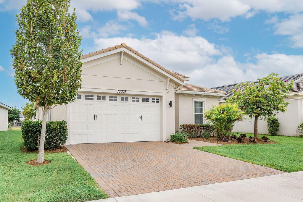15323 Goldfinch Circle, Westlake, FL 33470 Photo