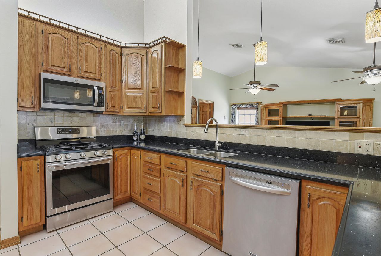 16244 E Downers Drive, Loxahatchee, FL 33470 Photo