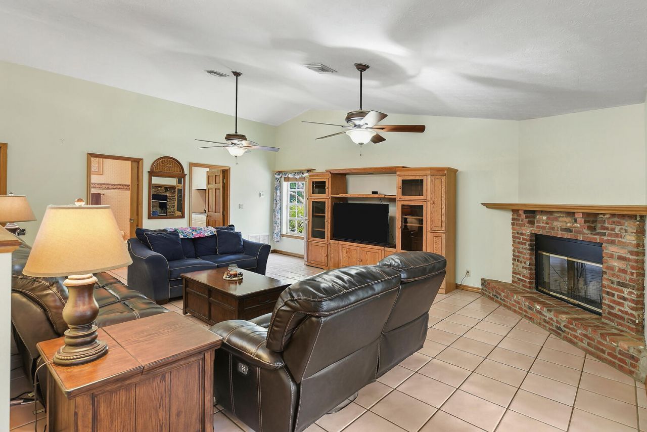 16244 E Downers Drive, Loxahatchee, FL 33470 Photo