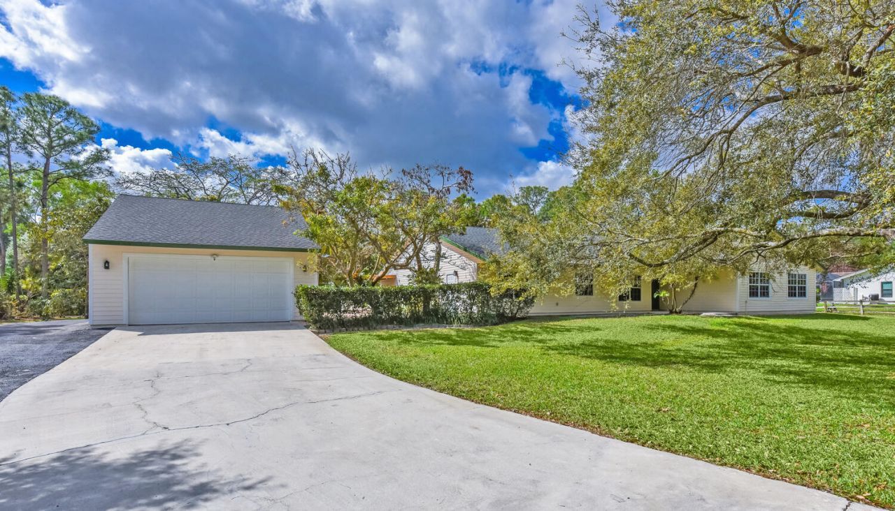 16244 E Downers Drive, Loxahatchee, FL 33470 Photo