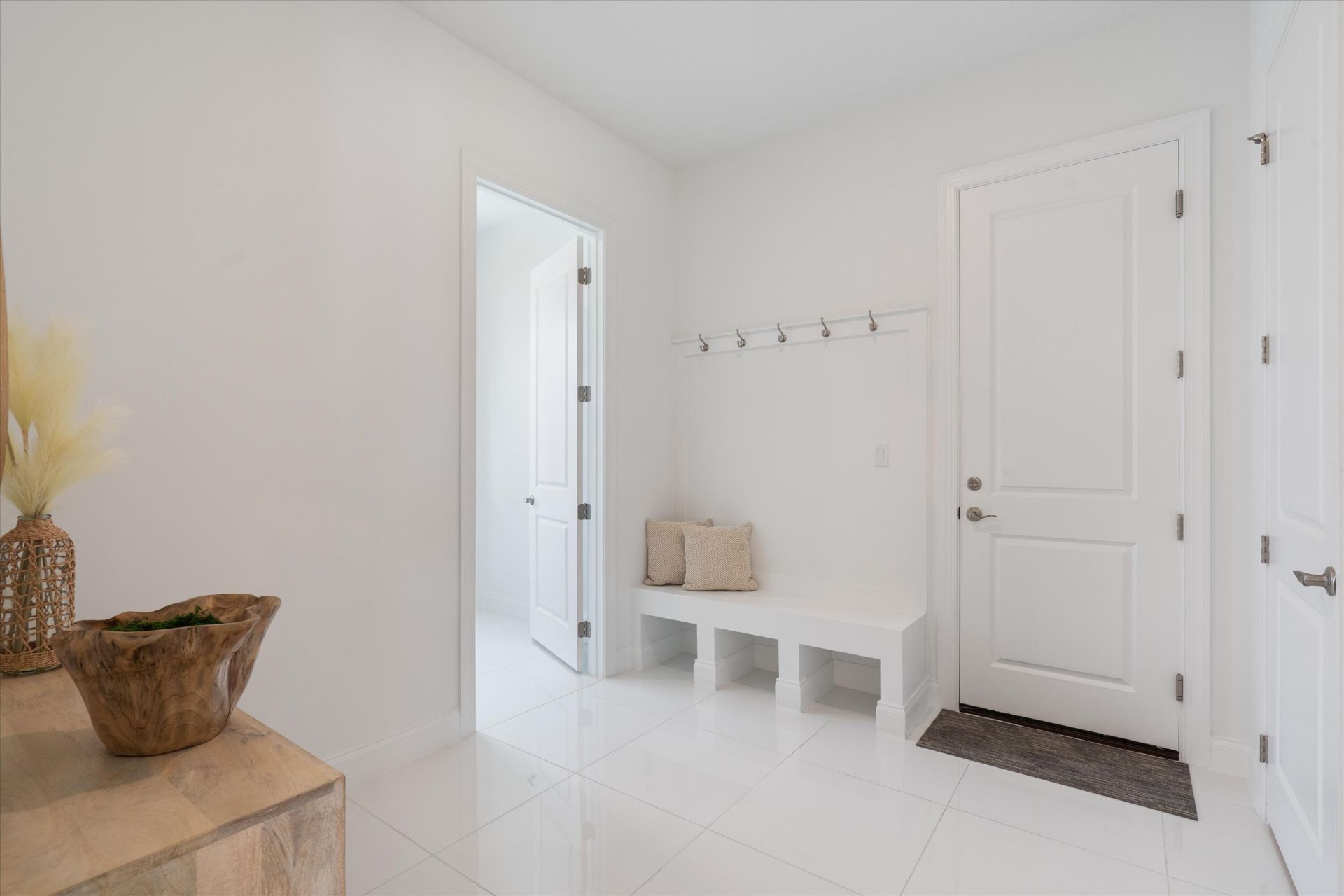 6763 SE Lost Pine Drive, Stuart, FL 34997 Photo