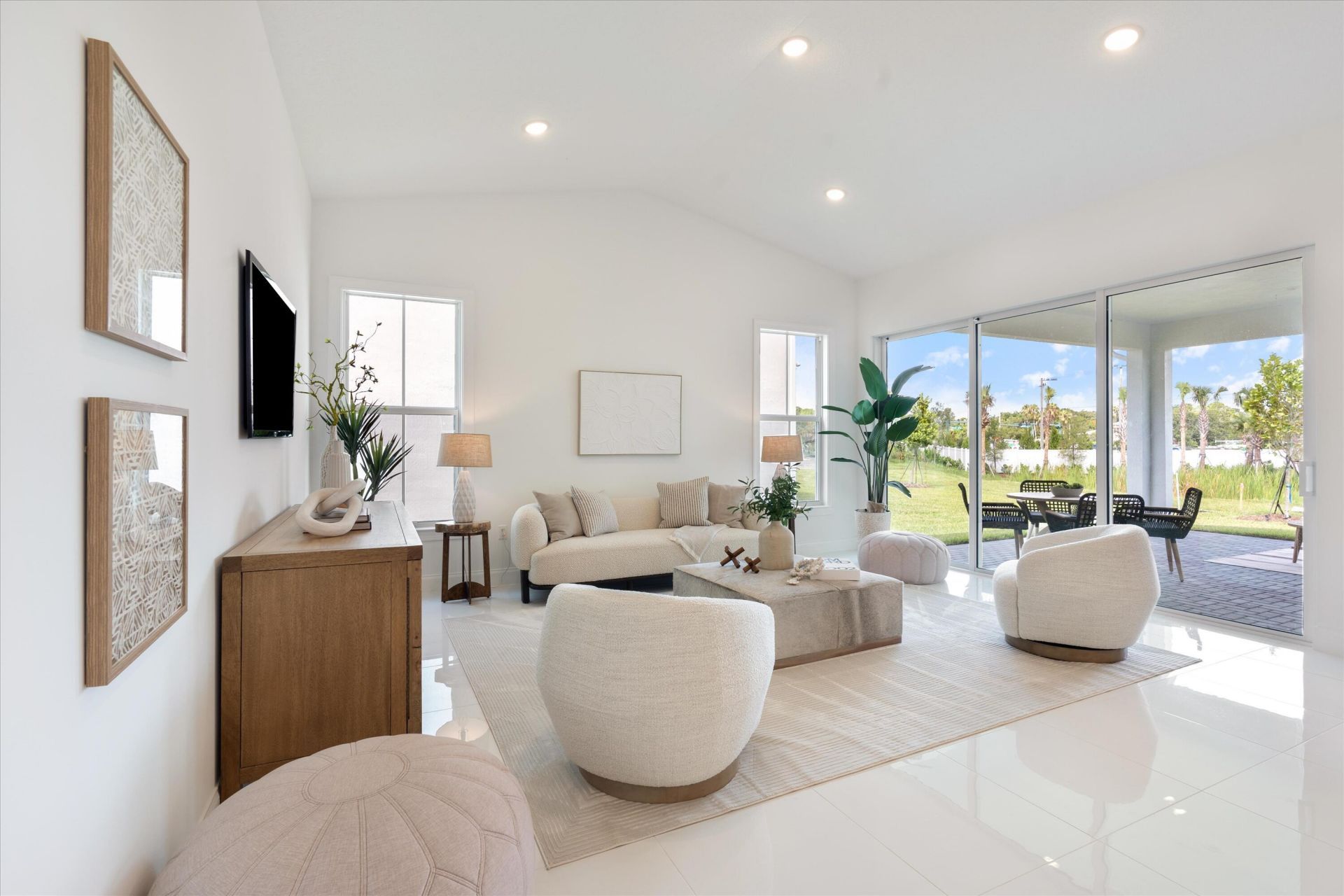 6763 SE Lost Pine Drive, Stuart, FL 34997 Photo