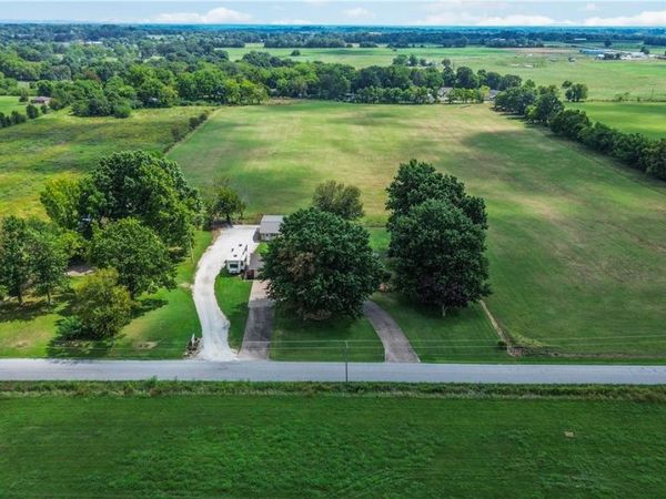 5039 Primrose Road , Springdale, AR 72764