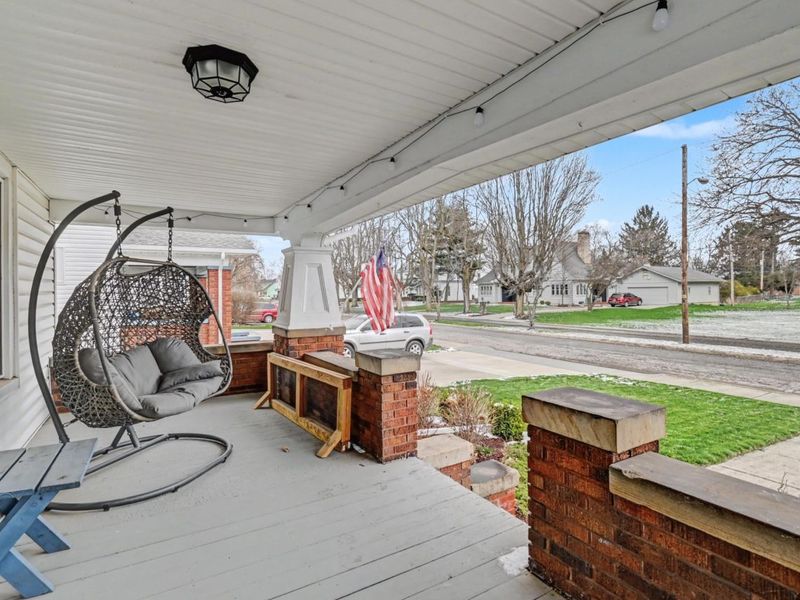 1027 Rogers Street, Bucyrus, OH 44820 Photo 2