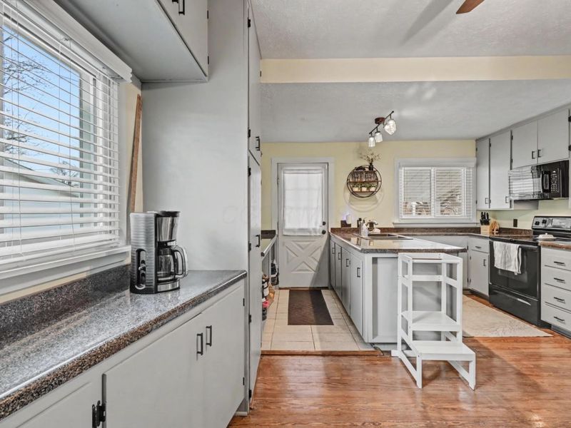 1027 Rogers Street, Bucyrus, OH 44820 Photo 8