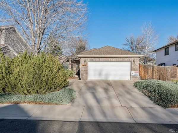 2434 Maplewood Circle W, Longmont, CO 80503