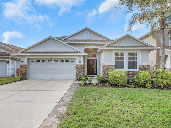7754 STONELEIGH DRIVE, LAND O LAKES, FL 34637