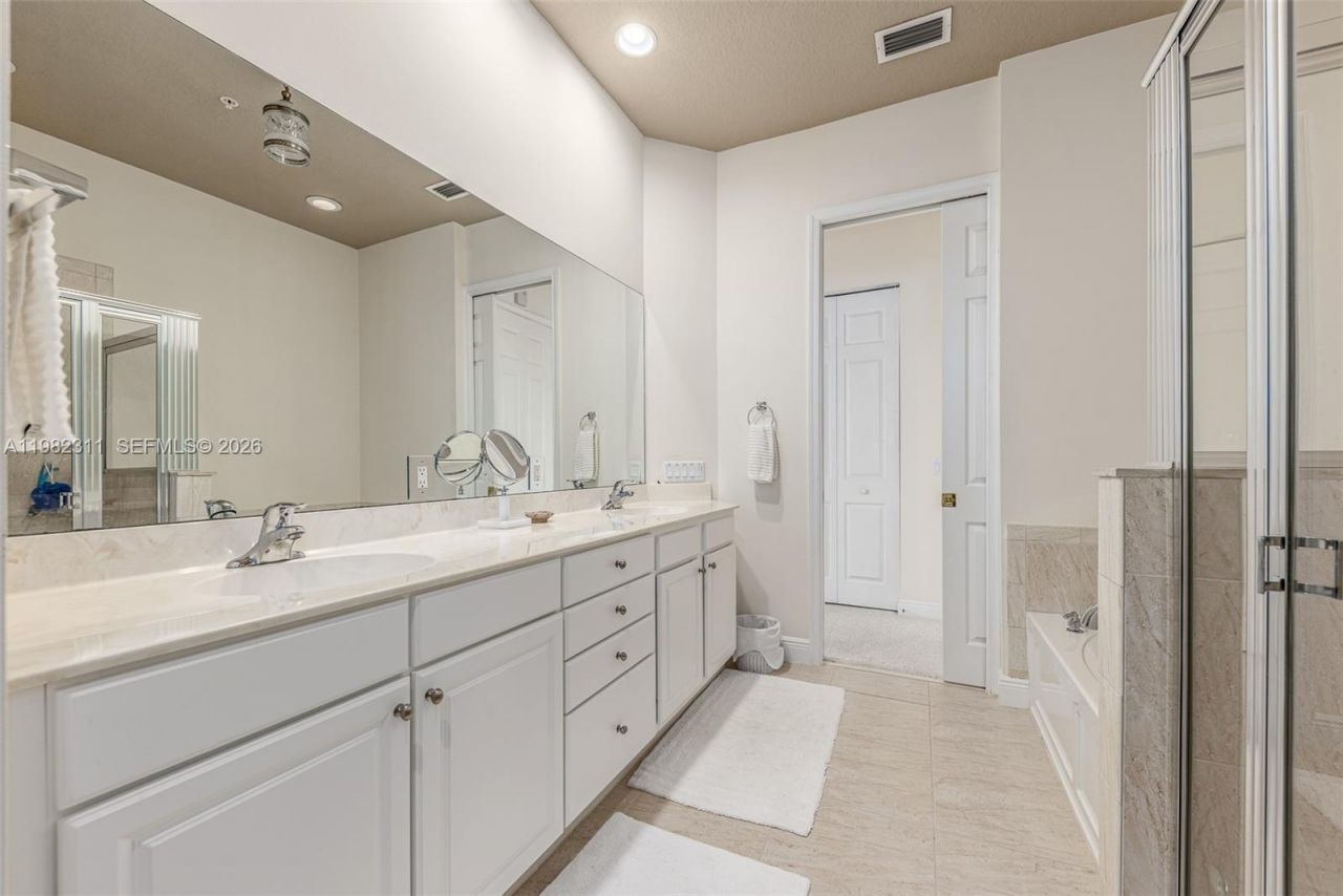 12631 SE Old Cypress Dr , Unit 12631, Hobe Sound, FL 33455 Photo