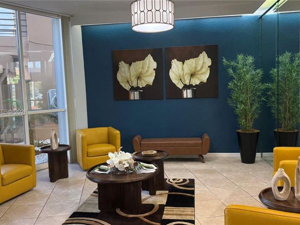 1200 Saint Charles Pl, Unit 420, Pembroke Pines, FL 33026