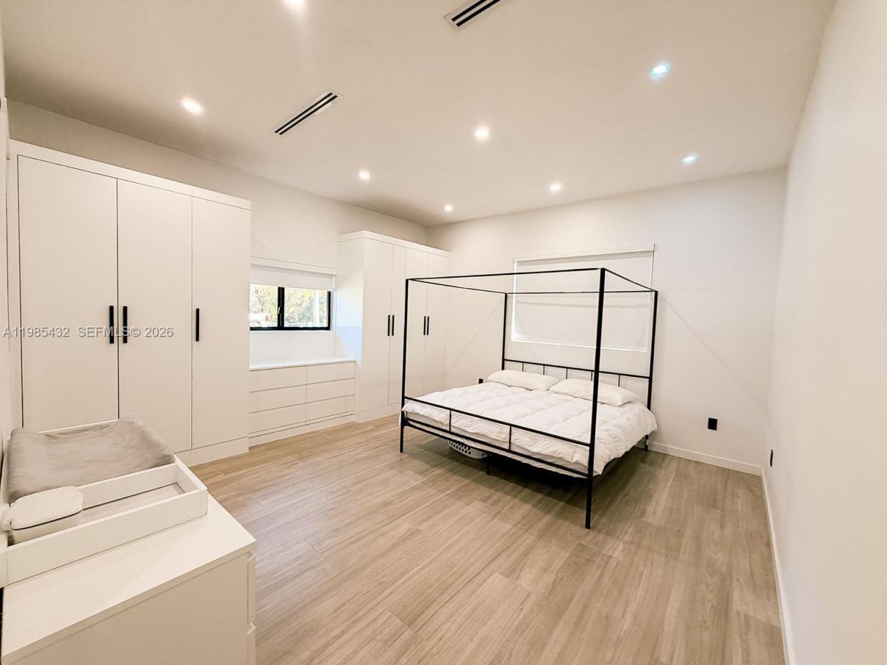 6200 SW 57th Dr, South Miami, FL 33143 Photo