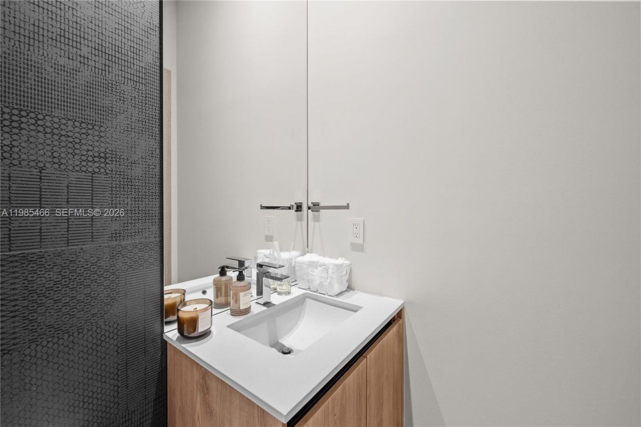 245 NE 116th St, Miami, FL 33161 Photo