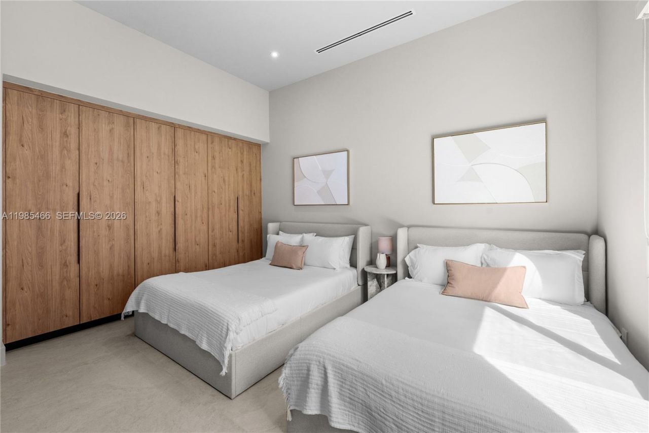 245 NE 116th St, Miami, FL 33161 Photo