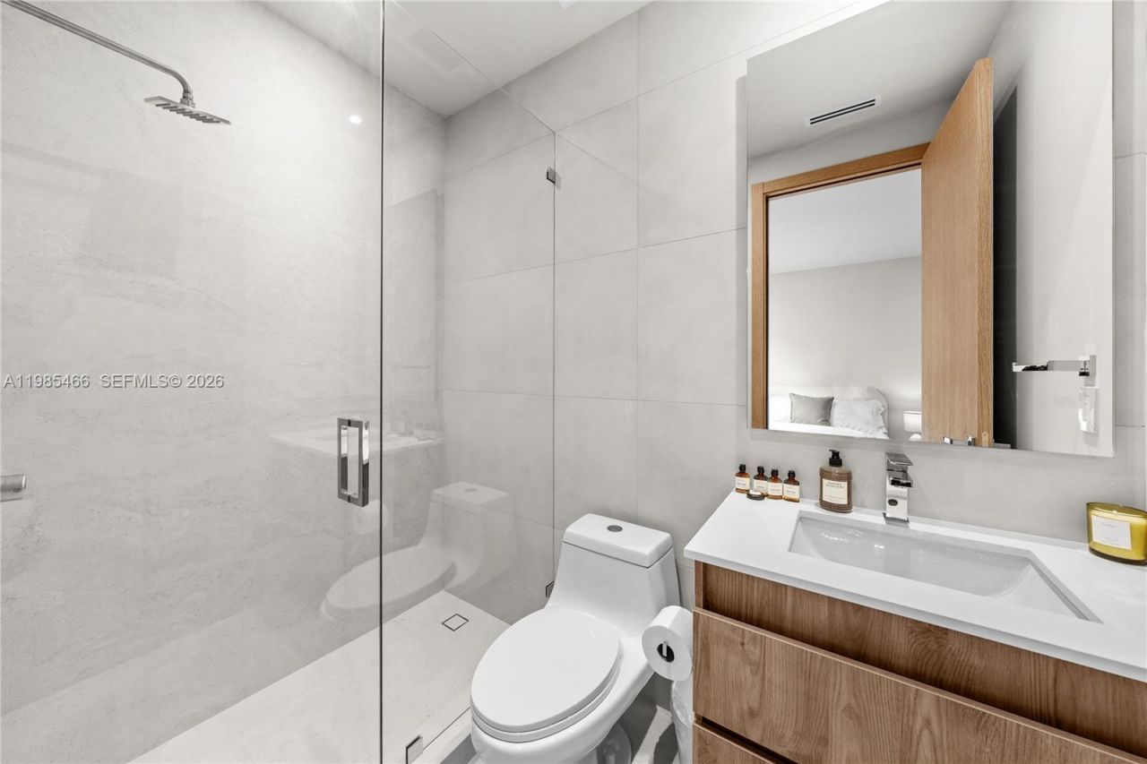 245 NE 116th St, Miami, FL 33161 Photo