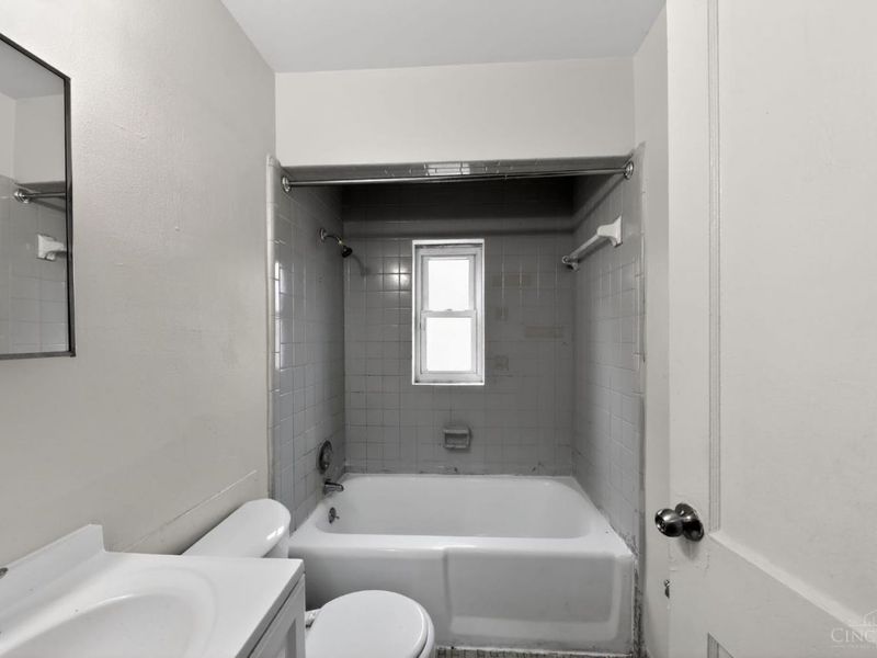 2032 Dallas Avenue, Cincinnati, OH 45239 Photo 17