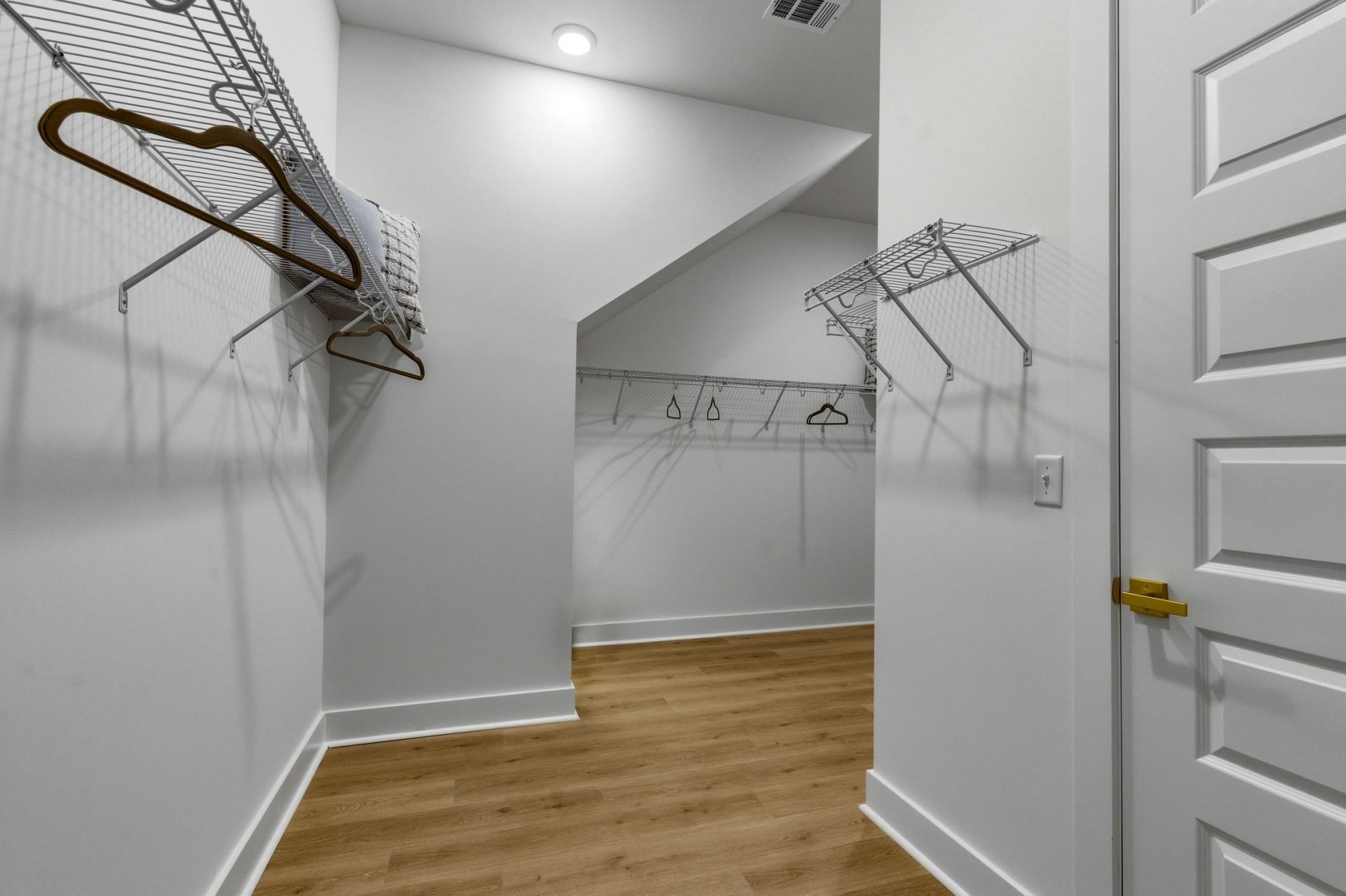 2645 Whitehorn Way Photo 24