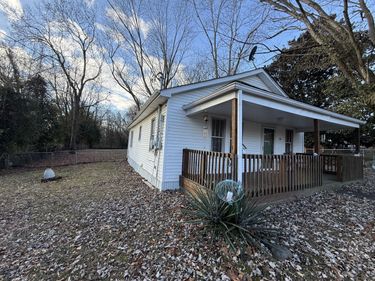 365 Maple Street, Russell Springs, KY 42642