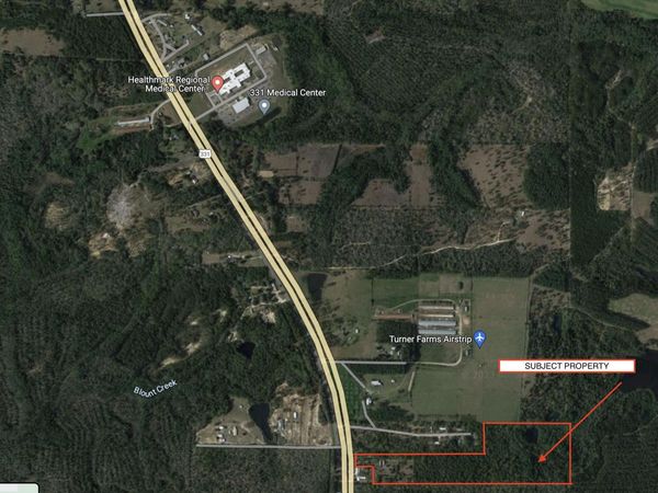 5207 S Us Highway 331, DeFuniak Springs, FL 32435