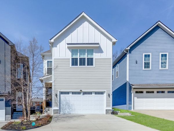 605B Bagleyshop Dr, Nashville, TN 37209