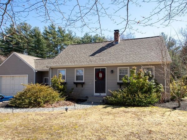 78 Precinct St, Taunton, MA 02718