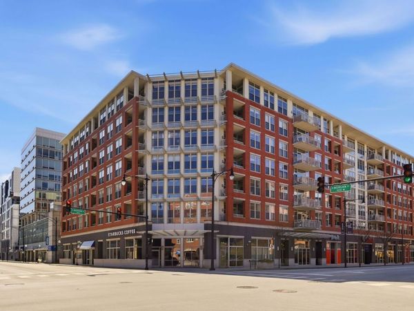 1001 W Madison Street , Unit 204, Chicago, IL 60607