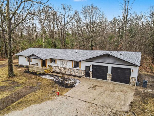 4187 W Mcmillan Road, Muskegon, MI 49445