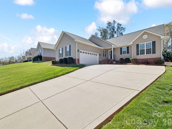 104 Candace Court, Stanley, NC 28164